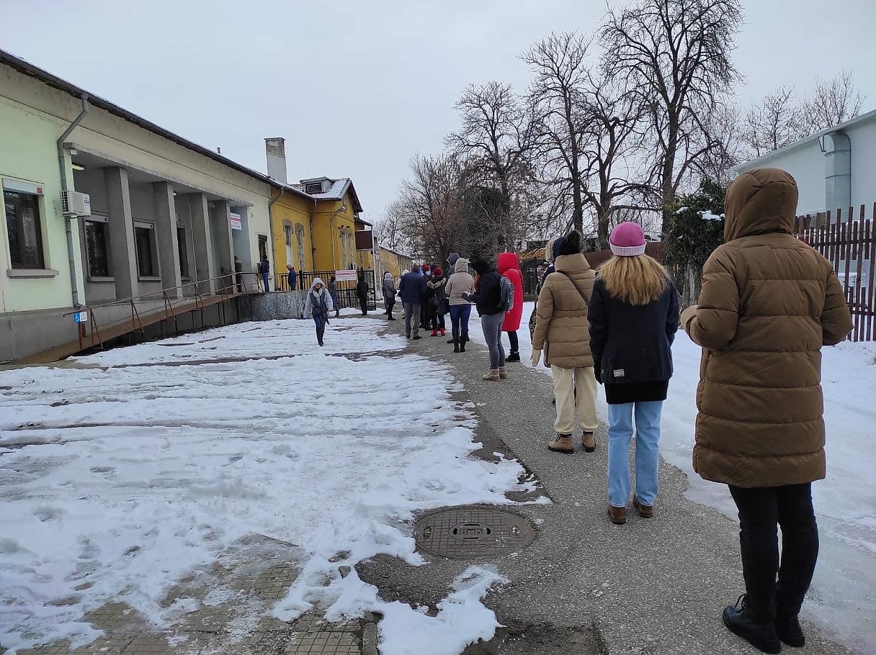 17 годишната Александра, за която близо 200 човека дариха кръв, почина